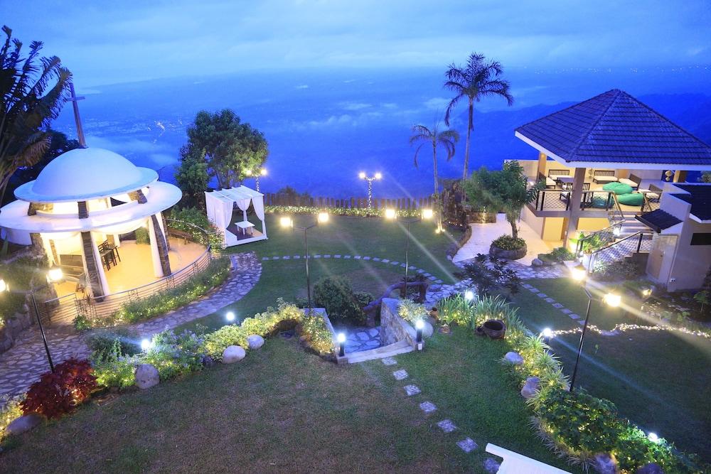 The Lakeview Suites Tagaytay City Eksteriør billede