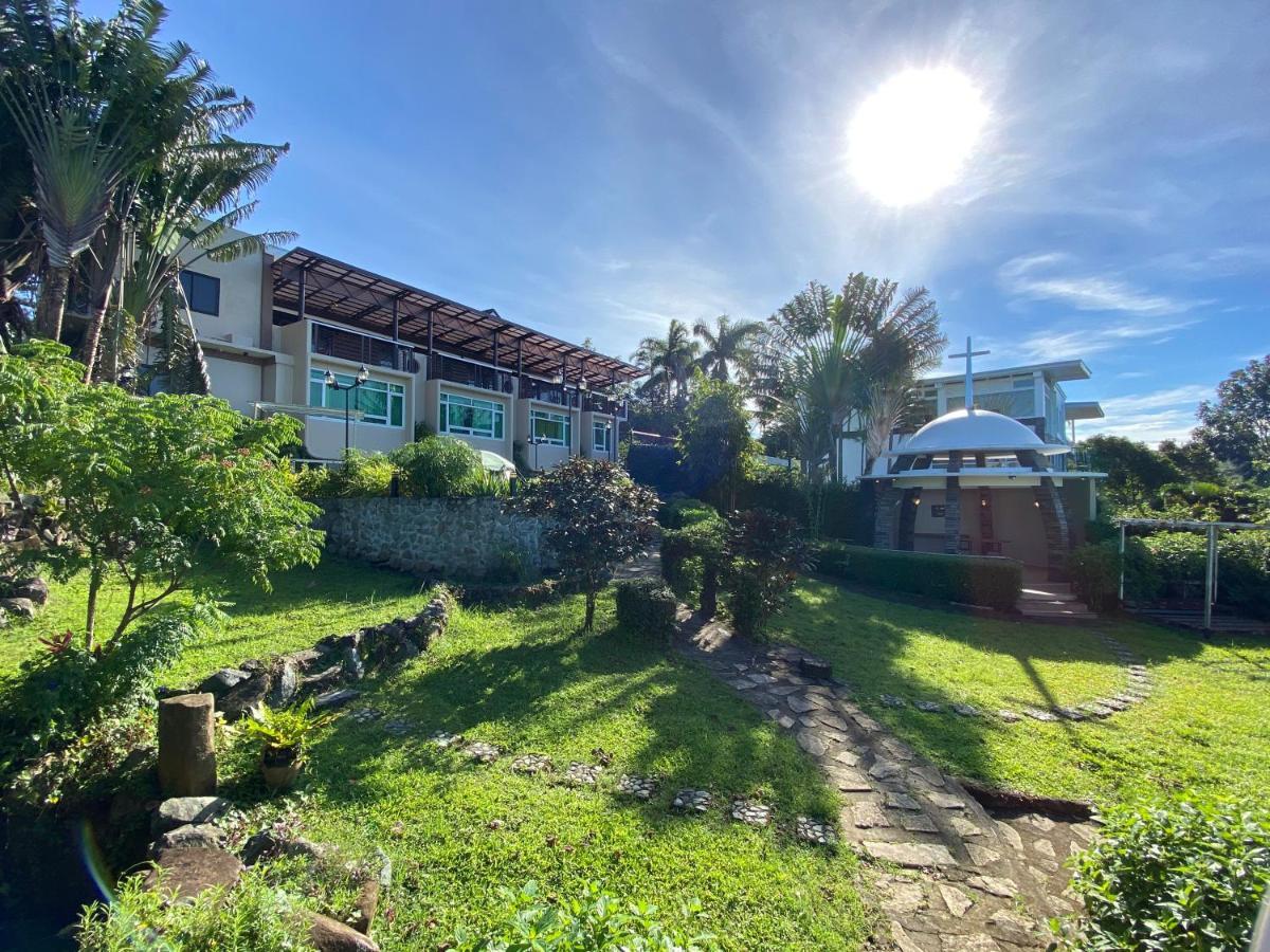 The Lakeview Suites Tagaytay City Eksteriør billede