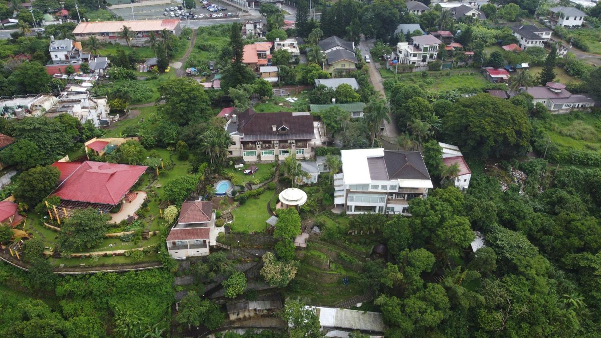 The Lakeview Suites Tagaytay City Eksteriør billede